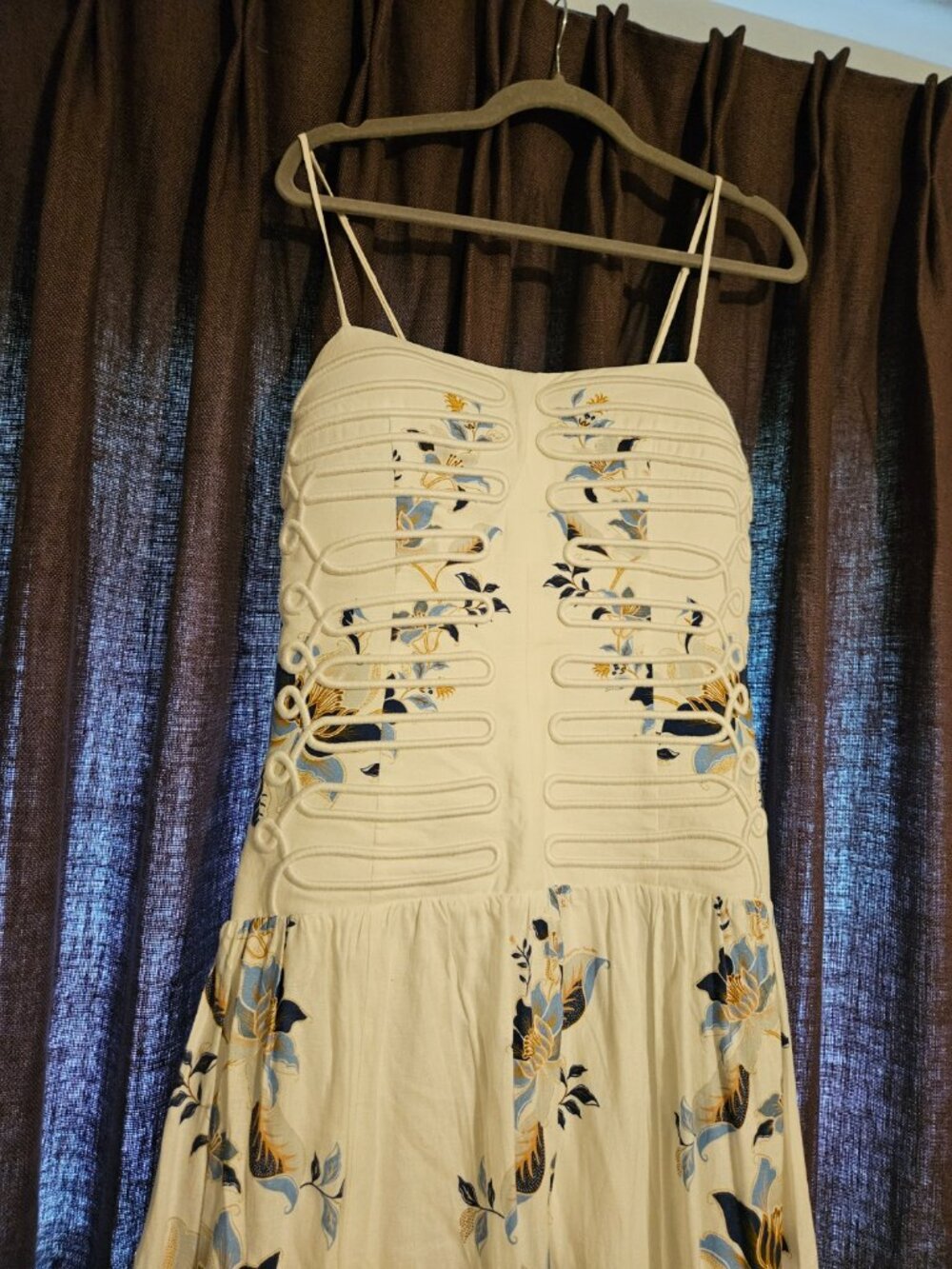 Off-White Mystic Blue Lotus Dreamscape Midi Dress - Picture 4 of 9